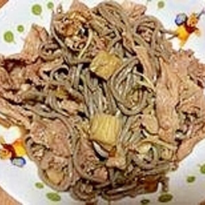 豚とえのきだけとなめこの炒め蕎麦